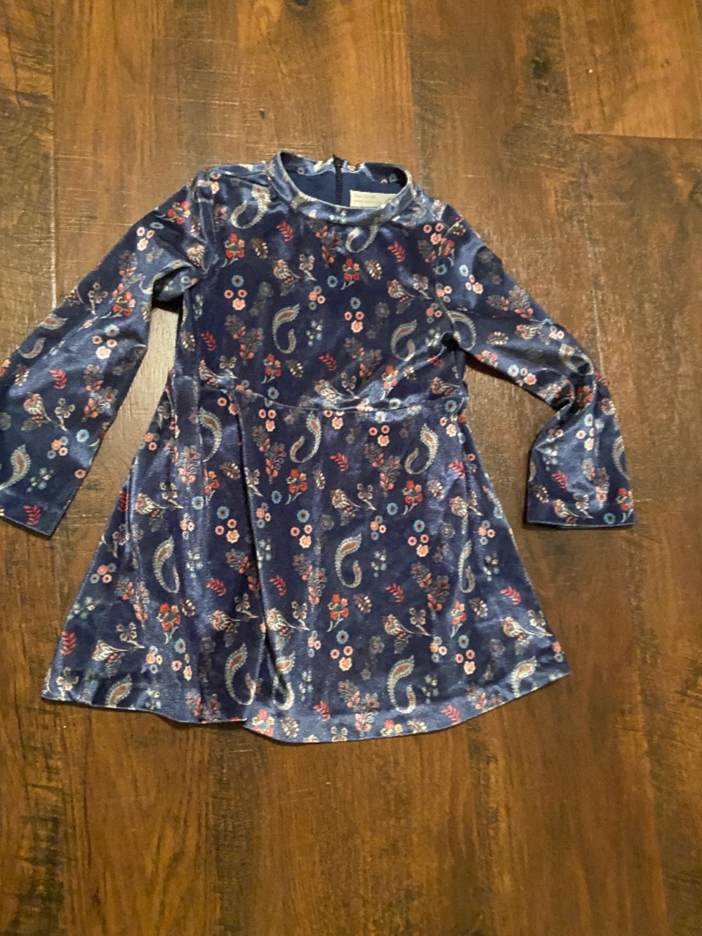 Like new! Zara Dress long sleeve so 4Y casual party blue floral